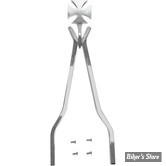 X - MONTANT DE SISSY BAR - CYCLE VISIONS - CROSSTUDE - LARGEUR 6.88" À 7.625" - HAUTEUR : 18" - CHROME