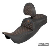 - SELLE SADDLEMEN - ROADSOFA SEAT - Tri Gripper Extended Reach - TOURING 08UP - NOIR / COUTURES : ORANGE - AVEC DOSSIER - 808-07B-211B3