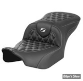 - SELLE SADDLEMEN - ROADSOFA CF STYLE LS Lattice Stitch - TOURING 2023UP - NOIR CARBON FIBER / COUTURES : BLANCHES - 823-07-20606
