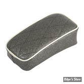 SELLE SOLO UNIVERSELLE - LARGEUR 230MM - LE PERA - SOLO - METALFLAKE - CHARCOAL SPARKLE DIAMOND - BIAIS BLANC : POUF