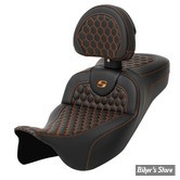 - SELLE SADDLEMEN - ROADSOFA™ HC - EXTENTED REACH SEAT - TOURING 08UP - NOIR / COUTURES : ORANGE - AVEC DOSSIER - 808-07B-190B3
