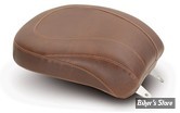 SELLE MUSTANG - WIDE TRIPPER - SOFTAIL 00/06 150MM - SMOOTH - MARRON - POUF PASSAGER - 10"