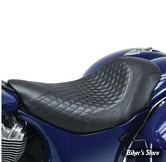 SELLE SOLO - INDIAN 2014UP - MUSTANG - SHOPE SIGNATURE SERIES CAFE SEATS TUCK & ROLL STITCH - NOIR - 76307