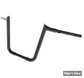 GUIDON 32mm SUR RISERS 25.40MM - HAUTEUR : 40.00CM / 16" - MAGNUM - VIKING APEHANGER Handlebar - 32MM / 1 1/4" - FLTRX 23UP / SOFTAIL 25UP - NOIR BRILLANT - 4HB-2316