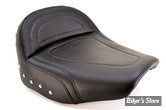 SELLE SADDLEMEN - RENEGADE DELUXE - SADDLEGEL - SUZUKI VL 1500 INTRUDER LEGEND CLASSIC 98/04 - LISSE AVEC RIVETS - NOIR