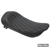 - SELLE SOLO - DRAG SPECIALTIES - LOW-PROFIL - FIXATION EZ-ON - TOURING 97/07 - DOUBLE DIAMOND NOIR - COUTURES : ARGENT - SOLAR REFLECTIVE - 0801-1156