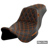 - SELLE SADDLEMEN - PRO SERIES SDC PERFORMANCE GRIPPER SEAT - TOURING 08UP - NOIR / COUTURES : ORANGE - SC80807ORA