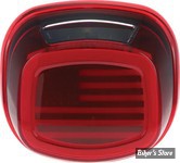 -  FEU AR - HD 99UP - KURYAKYN - TRACER US FLAG - AVEC ECLAIRAGE DE PLAQUE - CABOCHON : ROUGE - 2924 / KUR2924