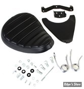 - KIT SELLE SOLO - SPORTSTER 04/06 / 10UP - Spring Mount Seat Kit - V-TWIN - SELLE : BATES VINYL NOIR