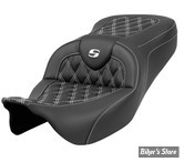 - SELLE SADDLEMEN - ROADSOFA™ LS SEAT - TOURING 08UP - NOIR / COUTURES : BLANCHES - 808-07B-18206