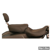 - SELLE MUSTANG - STANDARD TOURING SOLO SEAT : POUF PASSAGER UNIQUEMENT - LARGEUR : 13,5" AVEC DOSSIER - 75460