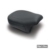 - SELLE MUSTANG - STANDARD TOURING SOLO SEAT : POUF PASSAGER UNIQUEMENT - LARGEUR : 13,5"- 75460