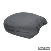 - SELLE MUSTANG - WIDE TRIPPER SOLO SEAT WITH RIDER BACKREST - SOFTAIL FXS 11/13 / FLS12/17 : POUF PASSAGER WIDE 11,5" - 79743