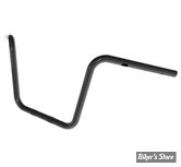 GUIDON 32mm SUR RISERS 25.40MM - HAUTEUR : 35.50CM / 14"- MAGNUM - 1-1/4" Caliber Handlebar - Ape Hanger - SOFTAIL 2025UP - NOIR BRILLANT - 4HB-2114