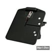 PLAQUE LATERALE - 180 X 200 - SOFTAIL M8 FXDRS 2019UP - CPV - AVEC FEU LARGE LED - NOIR - 0609B