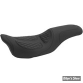 SELLE  MUSTANG - TOURING 08/23 - TRIPPER - FASTBACK BY PEREWITZ - 12" X 7" - 76981