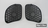 PIECES DE CARENAGE - ROAD GLIDE FLTR 15UP - OEM 76000453 - Grilles de haut-parleurs en maille 