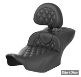 - SELLE SADDLEMEN - ROADSOFA CF STYLE LS - Carbon Fiber -  EXTENDED REACH SEAT - TOURING 2023UP - NOIR CARBON FIBER / COUTURES NOIR - AVEC DOSSIER - 823-07-207B0
