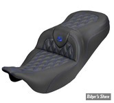 SELLE DUO SADDLEMEN - ROADSOFA LATICE STICH - CARBON FIBER - TOURING 08/25 - NOIR/COUTURES BLEU - 808-07B-20601