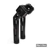 RISERS EQUIPÉS POUR COMPTEUR - POUR GUIDON Ø 25.40 MM - ARLEN NESS - RISERS / SUPPORT DE COMPTEUR - ARLEN NESS - SOFTAIL M8 18UP - METHOD - HAUTEUR : 17.80 CM / 7" - NOIR - 520-055