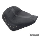 SELLE SOLO - INDIAN SCOUT / SCOUT SIXTY - VINTAGE SOLO - VINTAGE SOLO SEAT WITH LEATHER INSERTS - STUDDED - NOIR - 75392