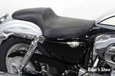 - SELLE MUSTANG - FASTBACK 2-UP SEAT - SPORTSTER 04UP - 11" X 6" - 2.1 ET 3.3 GALLONS - NOIR - 76145