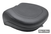 - SELLE MUSTANG - WIDE TOURING SOLO SEAT WITH RIDER BACKREST - SOFTAIL 06/17 PNEUS DE 200MM - NOIR AVEC DOSSIER : POUF PASSAGER UNIQUEMENT - 79531
