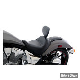 SELLE  MUSTANG - VINTAGE WIDE TOURING SOLO SEAT PLAIN BLACK - AVEC DOSSIER - HONDA VT1300 FURY 10UP - NOIR - 79628