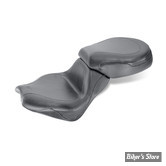 SELLE MUSTANG - TWO PIECE SEATS SPORT TOURING - 1300 VTX C 04/09 - LISSE - 16.5" X 12.5"