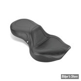 SELLE MUSTANG - ONE PIECE SEATS SPORT TOURING - HONDA VT750DC SPIRIT 01/08 - LISSE - 15" X 11.5"