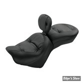 SELLE MUSTANG - ONE PIECE 2 UP SEATS WIDE TOURING REGAL -  AVEC DOSSERET PILOTE - YAMAHA VENTURE 99/13 - NOIR - 18" X 16.5" - 79618