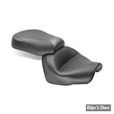 SELLE MUSTANG - TWO PIECE SEATS STANDARD TOURING - YAMAHA  950 V-STAR 09/17 - LISSE - 16" X 12" - 76071