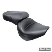 SELLE MUSTANG - ONE PIECE SEATS WIDE TOURING - YAMAHA  V-STAR 650 DE 1998/2017 - LISSE - 16" X 12" - 75268