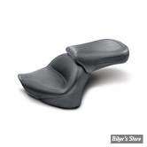 SELLE MUSTANG - TWO PIECE SEATS WIDE TOURING - YAMAHA  650 V-STAR CLASSIC 98/10, SILVERADO 02/10 - LISSE - 16" X 12.5"