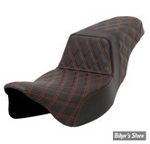 - SELLE SADDLEMEN - EXTENDED REACH STEP-UP SEAT - TOURING 08UP - FULL LS - NOIR / COUTURES : ROUGES - 808-07E-17504