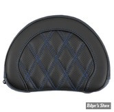 - DOSSIER DE SISSY BAR - LARGEUR : 10" x HAUTEUR : 8" - SADDLEMAN - LATTICE STITCH - NOIR / COUTURES: BLEU - 051318401