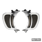 - ENTOURAGES / INSERTS D'ÉVENTS DE PHARE - OEM 61400198 / 61400173 - TOURING FLTR 15UP - V2 ROAD GLIDE LED VENT INSERTS WITH AUXILIARY TURN SIGNAL - CHROME - CD-RG-V-AW2-C