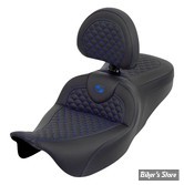 - SELLE SADDLEMEN - ROADSOFA™ DS SEAT - TOURING 08UP - AVEC DOSSIER - NOIR / COUTURES : BLEUES - 808-07B-208B1