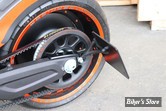 - NETHERLANDS - PLAQUE LATERALE CULT WERK - SOFTAIL MILWAUKEE EIGHT FXDRS 19/20 - FORMAT : 210MM X 143MM - NOIR - HD-BRO059-NL