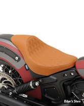 SELLE SOLO - INDIAN SCOUT / SCOUT SIXTY - DRAG SPECIALTIES - 3/4 SOLO EXTENDED REACH - DIAMOND STITCH - MARRON