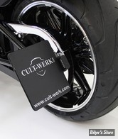 - FRANCE - PLAQUE LATERALE CULT WERK - SOFTAIL MILWAUKEE EIGHT 2018UP - CULT-WERK - 210MM X 130MM  - NOIR - HD-BRO038-FR2