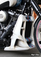 CACHE RADIATEUR - SOFTAIL MILWAUKEE-EIGHT® FXBR/S / FXDRS 18UP - CULT WERK - CULT-WERK RADIATOR COVER RACING - A PEINDRE - HD-BRO039