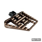 - REPOSES PIEDS AVANT - HEINZ BIKES - SOFTAIL 2018UP - PERFORMANCE Mini-FloorBoards V1 - COULEUR :  BRONZE - LA PAIRE -  HB-MFBV1-M8-BRO