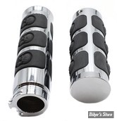 POIGNEES - V-TWIN TEDD CYCLE / WYATT GATLING - Chrome Band Style Skull Grip Set - CHROME