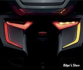 ENJOLIVEURS A LED DE CARÉNAGE ARRIÈRE - KURYAKYN - HONDA GOLDWING 1800 - Kuryakyn Omni L.E.D. Rear Bag Accents  - CHROME - KUR3262 / 3262