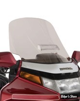 PARE BRISE - GOLDWING GL1500 88/00 - SLIP STREAMER - Gold Wing Standard Vented Windshield - HAUTEUR : 70.00 / 27 1/2" - COULEUR : INCOLORE - S-166V-C