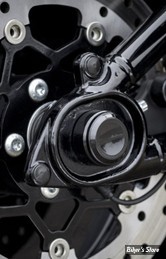CACHES AXES DE ROUE ARRIERE - SOFTAIL MILWAUKEE EIGHT - SOFTAIL M8 18UP - RICK'S MOTORCYCLES - LISSE - NOIR - S8-3002000-0