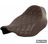 - SELLE SADDLEMEN - RENEGADE™ SOLO SEAT - TOURING 2023UP - GEL CORE - FINITION : MARRON / LS - 823-07-002BLS