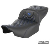 - SELLE SADDLEMEN - ROADSOFA CF STYLE LS ALLONGEE - EXTENDED REACH SEAT - TOURING 2023UP - NOIR CARBON FIBER / COUTURES BLEUES - 823-07-20701
