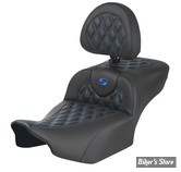 - SELLE SADDLEMEN - ROADSOFA CF STYLE LS - Carbon Fiber -  EXTENDED REACH SEAT - TOURING 2023UP - NOIR CARBON FIBER / COUTURES BLEU - AVEC DOSSIER - 823-07-207B1